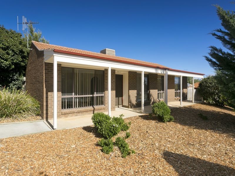 35 Hellmund Street, Queanbeyan NSW 2620