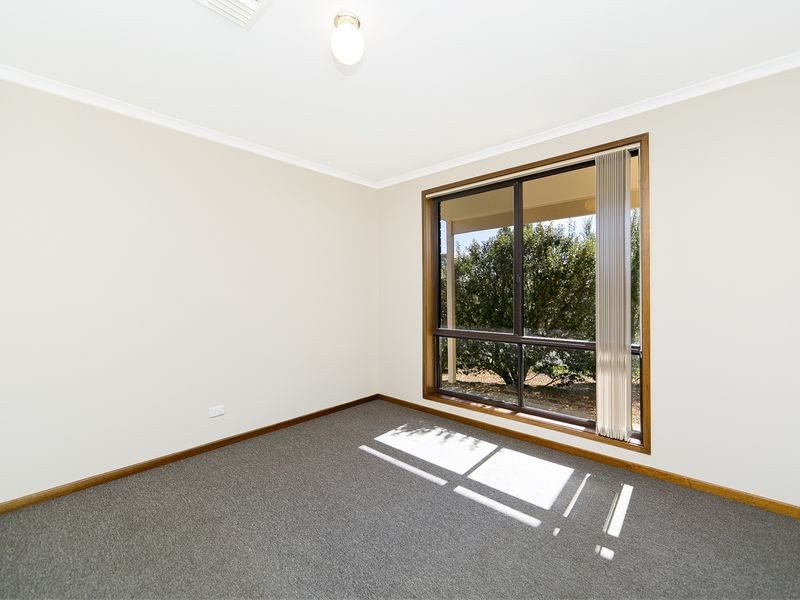 35 Hellmund Street, Queanbeyan NSW 2620