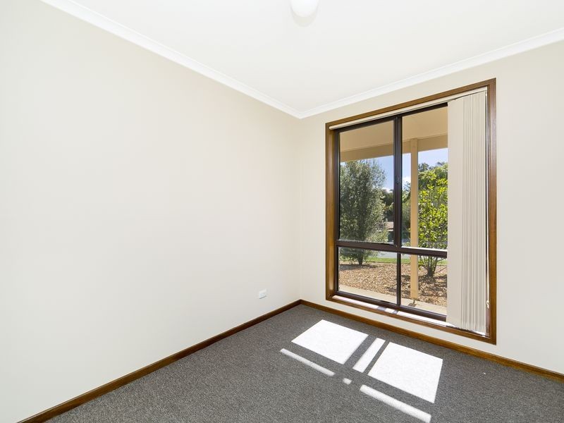 35 Hellmund Street, Queanbeyan NSW 2620