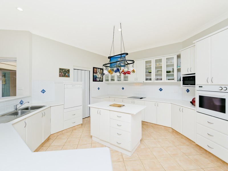 5 Morgan Place, Queanbeyan NSW 2620