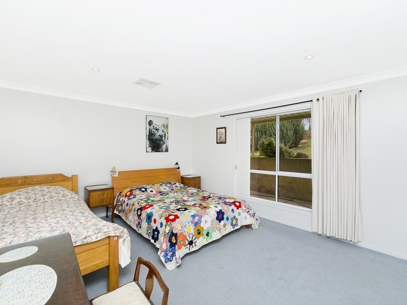 5 Morgan Place, Queanbeyan NSW 2620