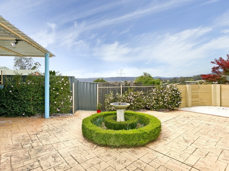 5 Morgan Place, Queanbeyan NSW 2620