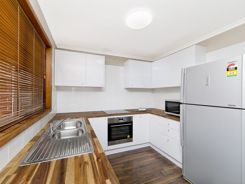 2/24-26 Bungendore Road, Queanbeyan NSW 2620