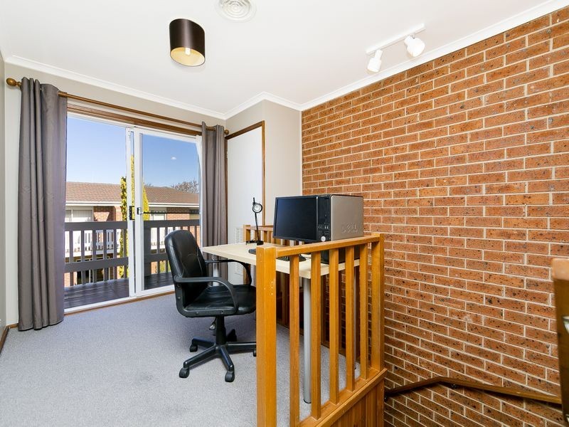 2/24-26 Bungendore Road, Queanbeyan NSW 2620