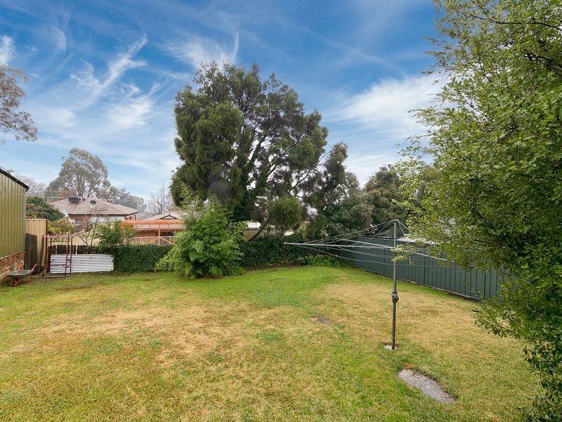 16 Hillbar Rise, Queanbeyan NSW 2620