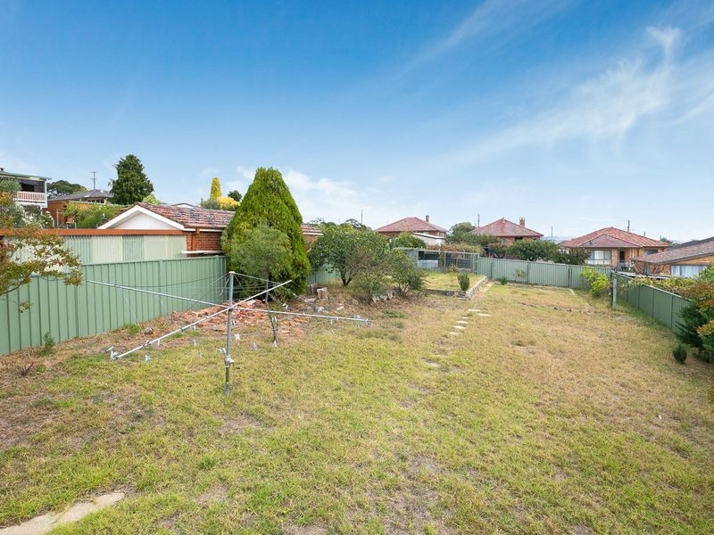 39 Crest Road, Queanbeyan NSW 2620