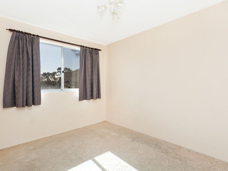 13/104 Henderson Road, Queanbeyan NSW 2620
