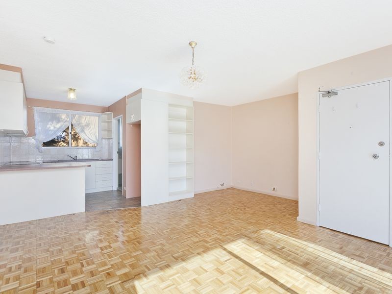 13/104 Henderson Road, Queanbeyan NSW 2620