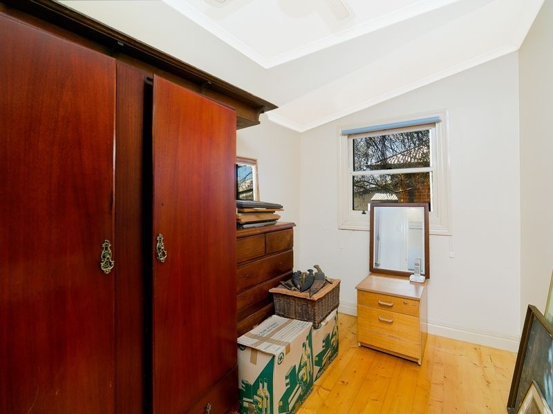 24 Isabella Street, Queanbeyan NSW 2620