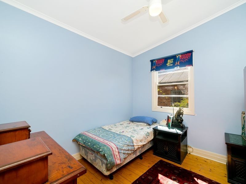 24 Isabella Street, Queanbeyan NSW 2620