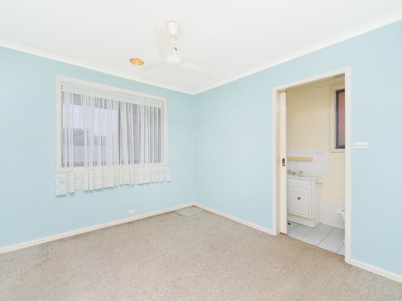 2/13 Kathleen Street, Queanbeyan NSW 2620