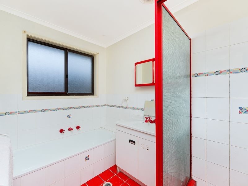 2/13 Kathleen Street, Queanbeyan NSW 2620