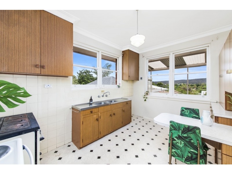 84 Ross Road, Queanbeyan NSW 2620