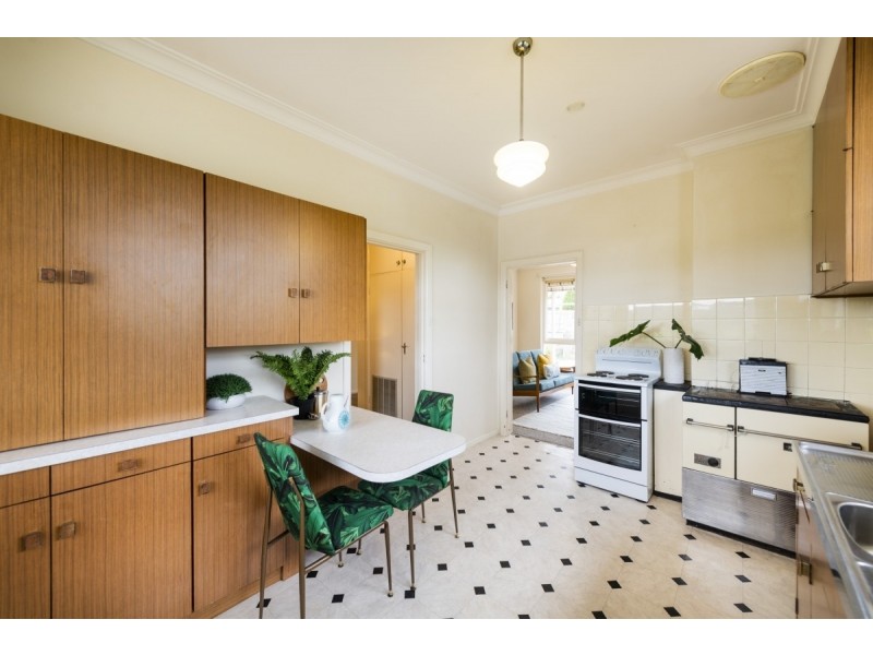 84 Ross Road, Queanbeyan NSW 2620