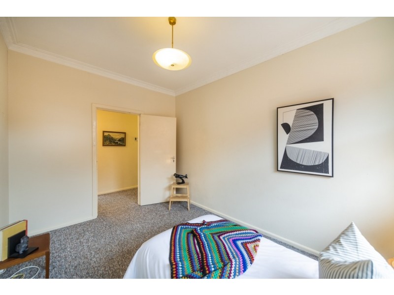 84 Ross Road, Queanbeyan NSW 2620