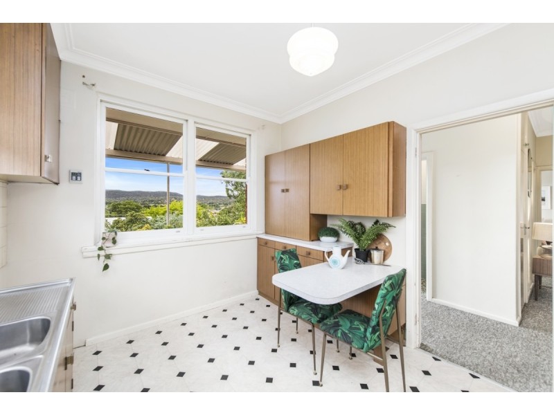 84 Ross Road, Queanbeyan NSW 2620