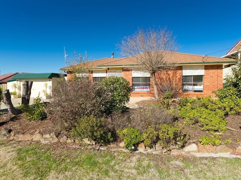 12 Ash Street, Queanbeyan NSW 2620
