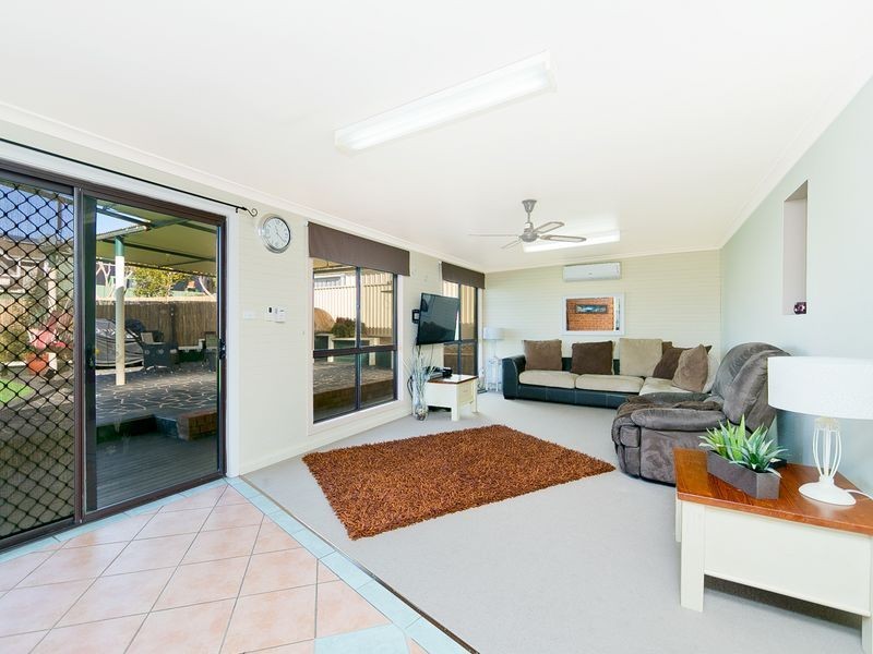 12 Ash Street, Queanbeyan NSW 2620