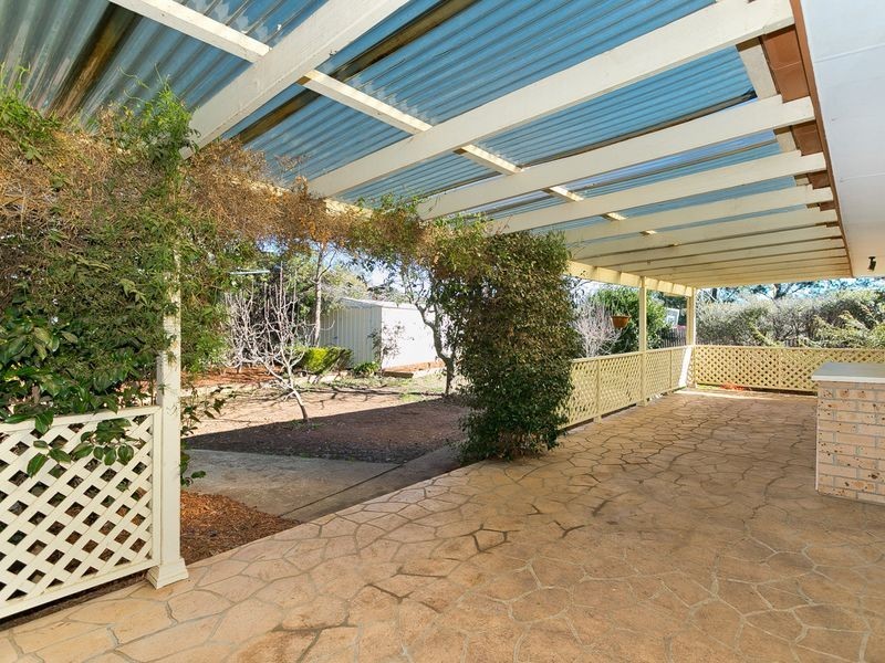 8 Namai Place, Queanbeyan NSW 2620