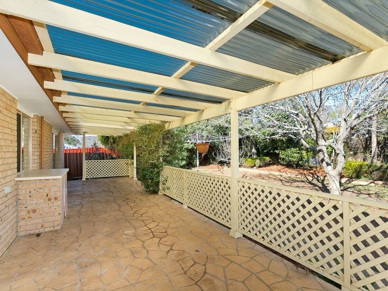 8 Namai Place, Queanbeyan NSW 2620