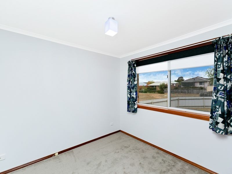 57 Candlebark Road, Queanbeyan NSW 2620