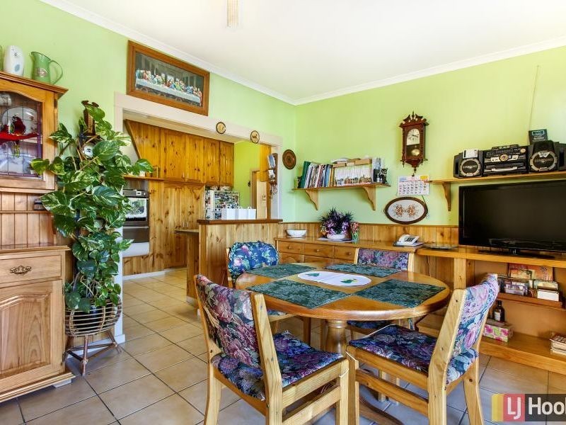 76 Ross Road, Queanbeyan NSW 2620