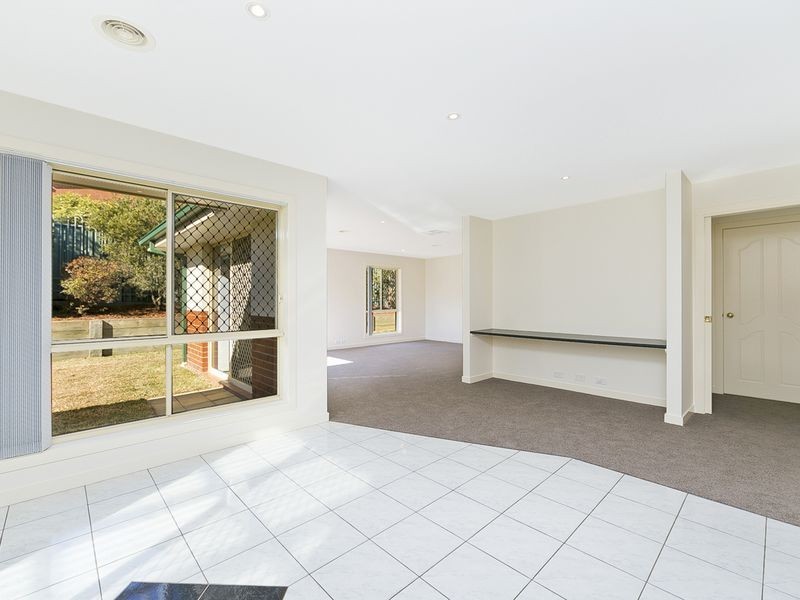 15 Northcliffe Place, Queanbeyan NSW 2620