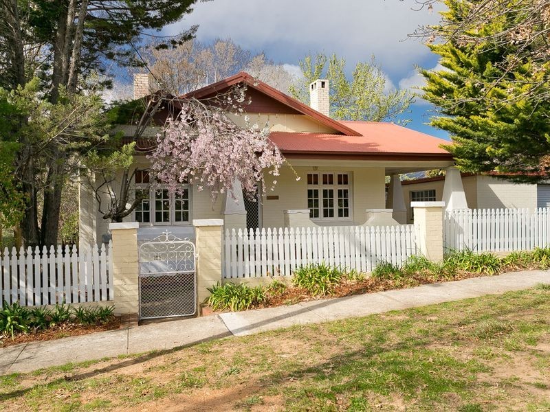 290 Crawford Street, Queanbeyan NSW 2620