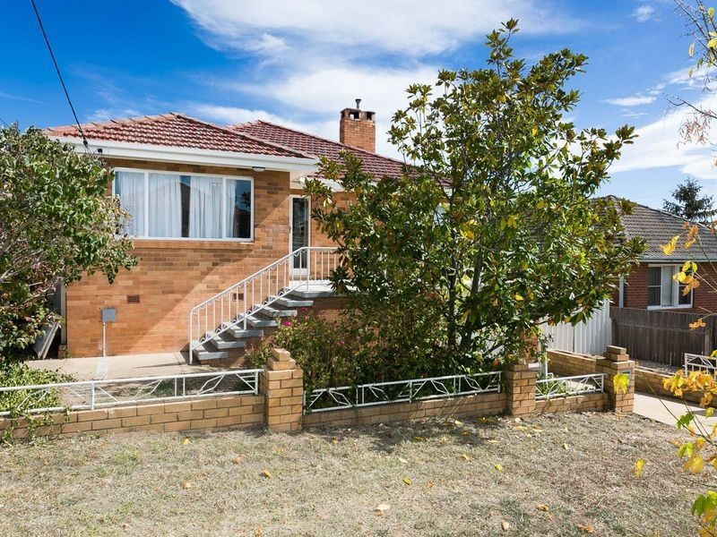 25 Frederick Street, Queanbeyan NSW 2620