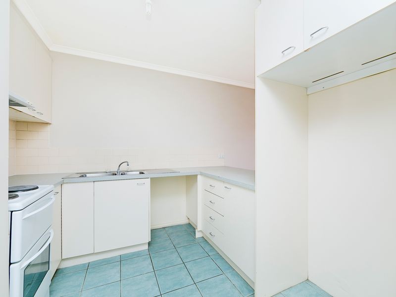12/94 Collett Street, Queanbeyan NSW 2620