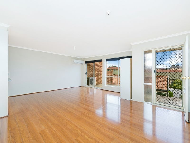 12/94 Collett Street, Queanbeyan NSW 2620