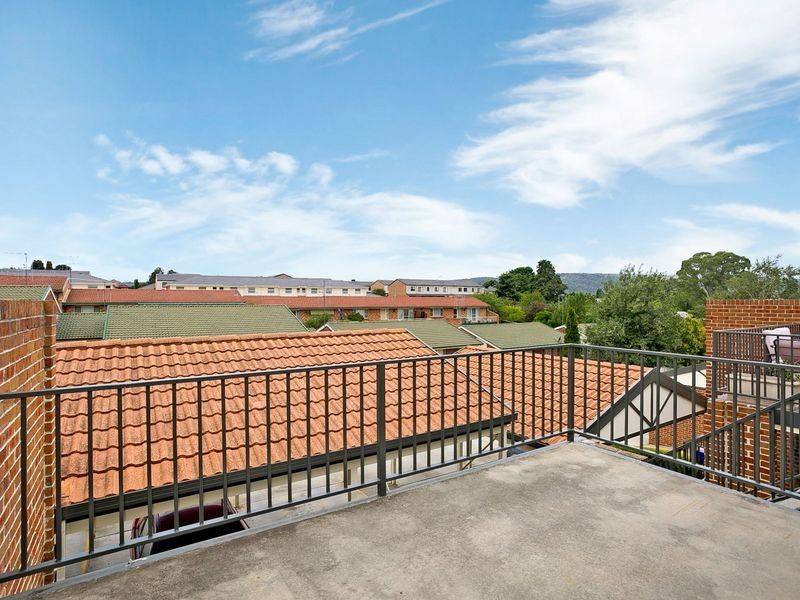 12/94 Collett Street, Queanbeyan NSW 2620