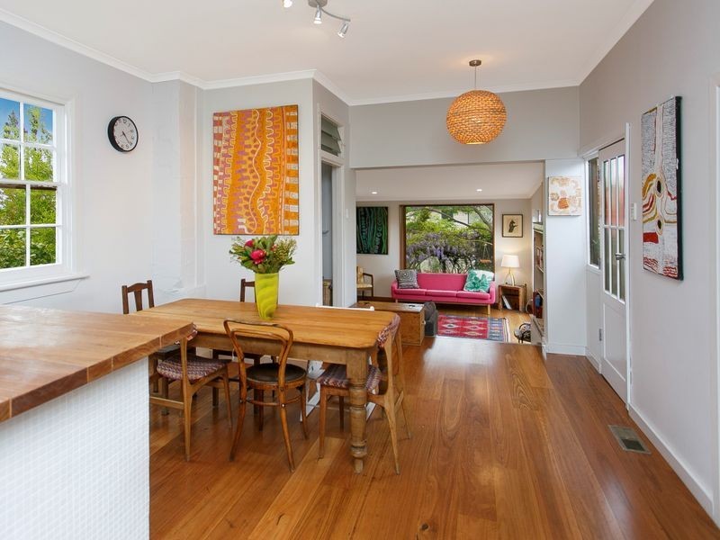 24 McIntosh Street, Queanbeyan NSW 2620