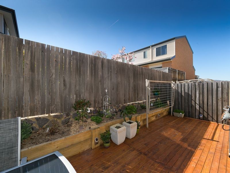 27/41 Carinya Street, Queanbeyan NSW 2620