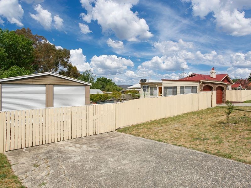 31 Surveyor Street, Queanbeyan NSW 2620
