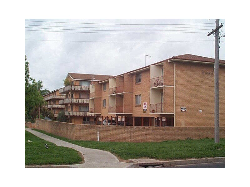 5/63 MOLONGLO STREET, Queanbeyan NSW 2620