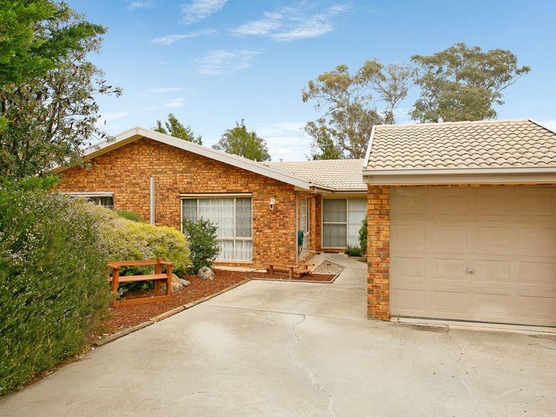 8 Koorong Place, Queanbeyan NSW 2620