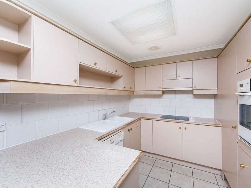 8 Koorong Place, Queanbeyan NSW 2620