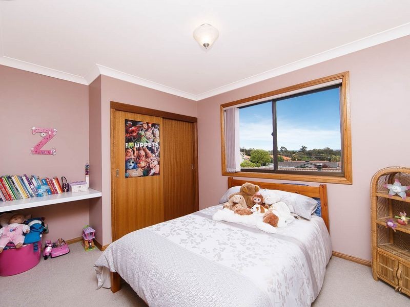 86 Crest Park Parade, Queanbeyan NSW 2620