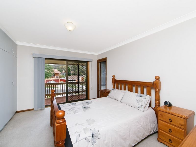 86 Crest Park Parade, Queanbeyan NSW 2620