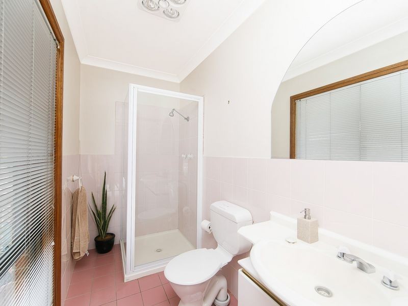 86 Crest Park Parade, Queanbeyan NSW 2620