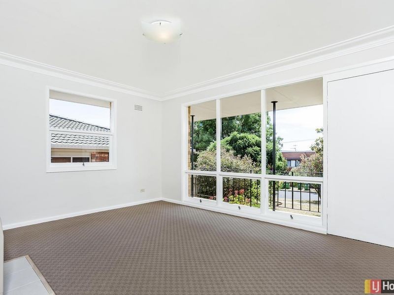 12 Cassidy Street, Queanbeyan NSW 2620