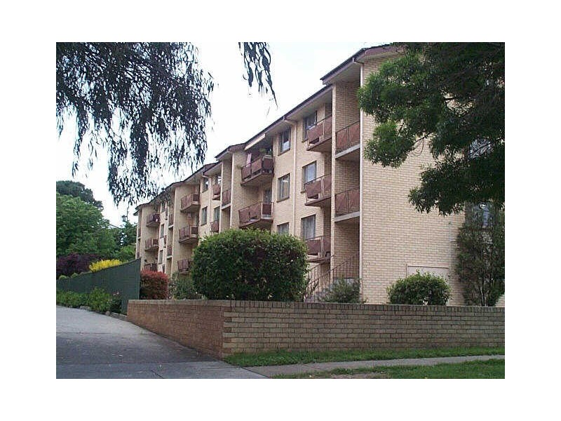 10/52-54 Trinculo Place, Queanbeyan NSW 2620