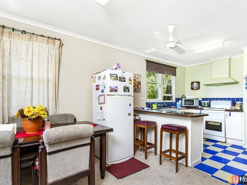 79 Foxlow Street, Captains Flat NSW 2623
