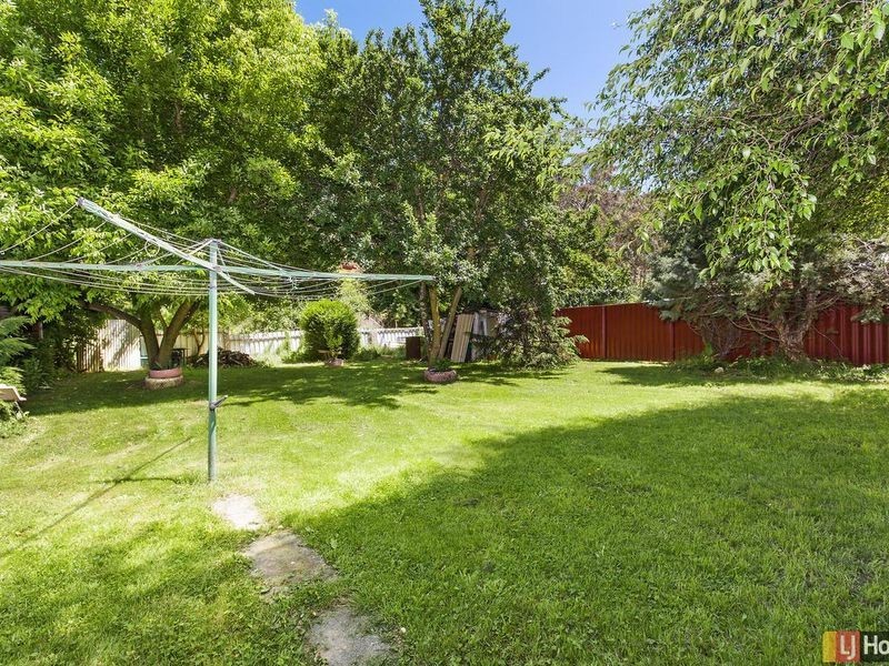 79 Foxlow Street, Captains Flat NSW 2623