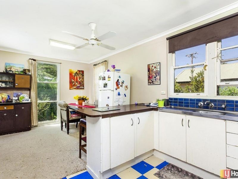 79 Foxlow Street, Captains Flat NSW 2623