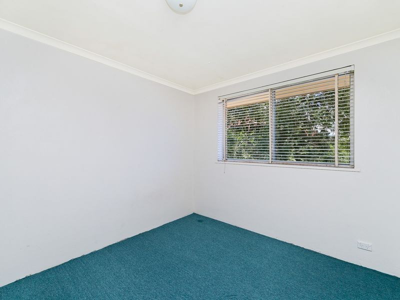14/10 Macquoid Street, Queanbeyan NSW 2620