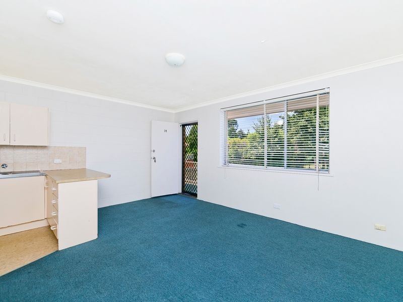 14/10 Macquoid Street, Queanbeyan NSW 2620