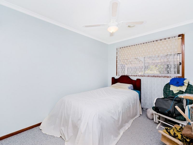 2/24 Delmar Crescent, Queanbeyan NSW 2620