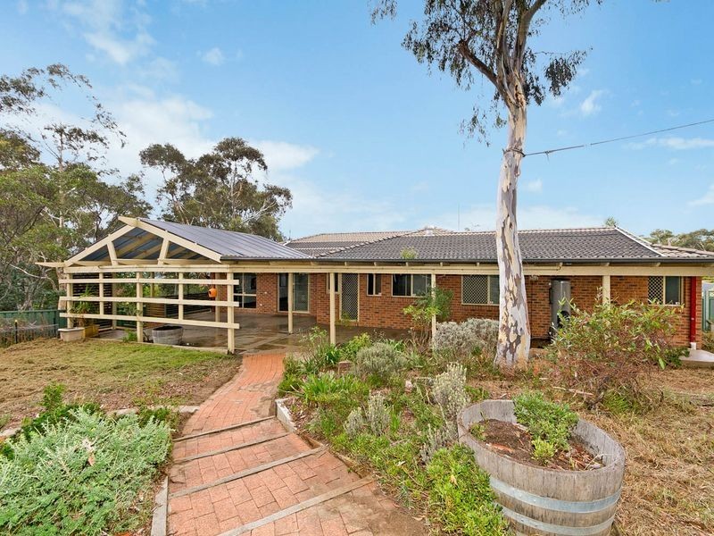 60 Gilmore Place, Queanbeyan NSW 2620